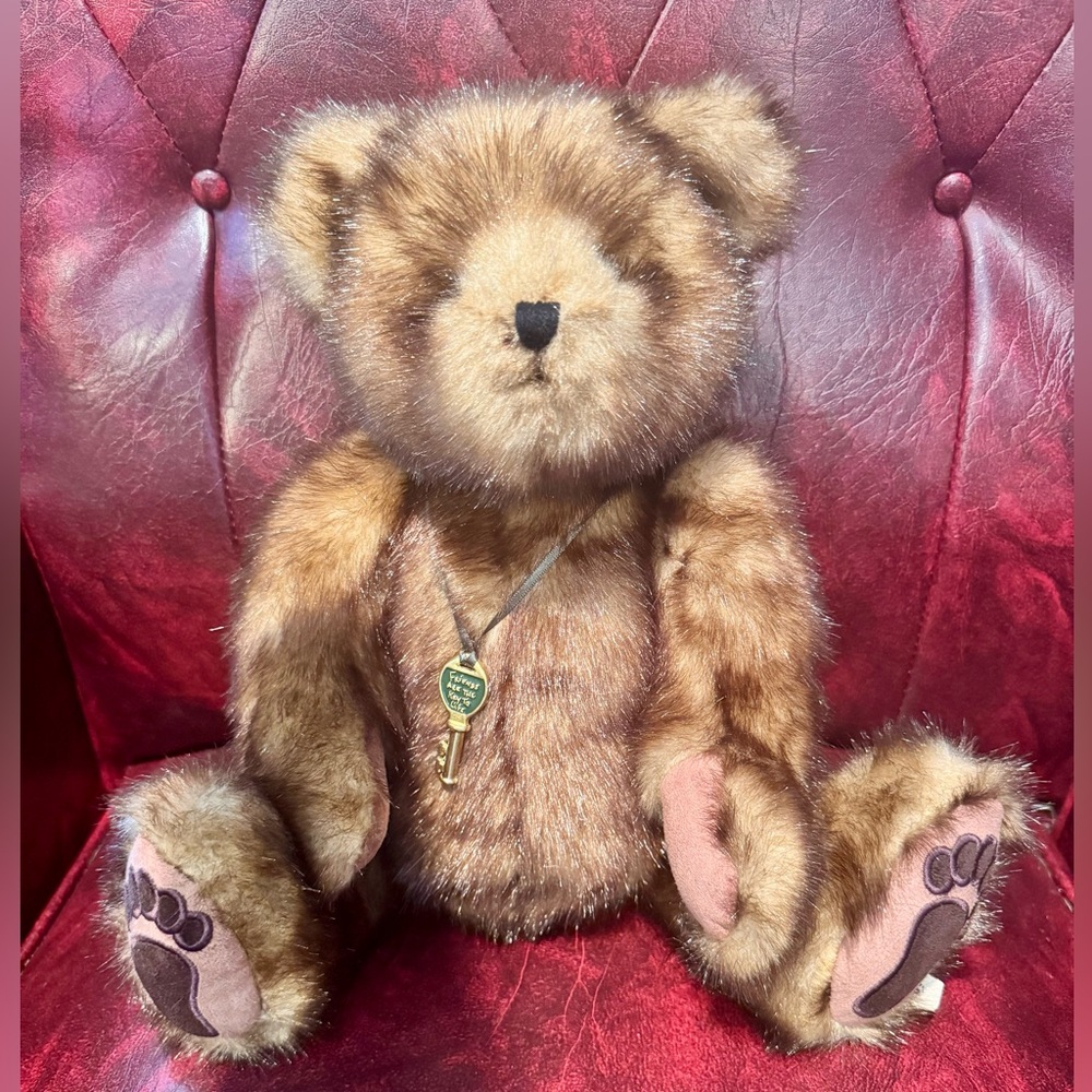 Boyds Bear, Bea Goodfriend